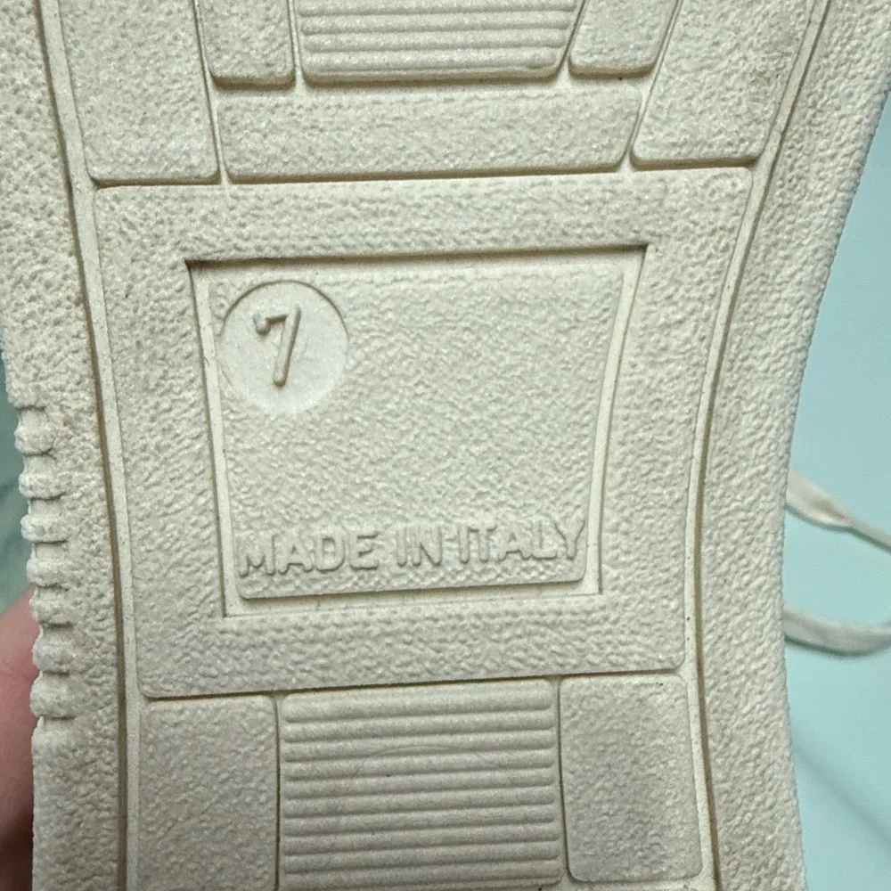 Steve Madden Phipps white and Blue Sneakers‎